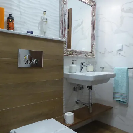 Bento Charming By Sixtyfive Boutique